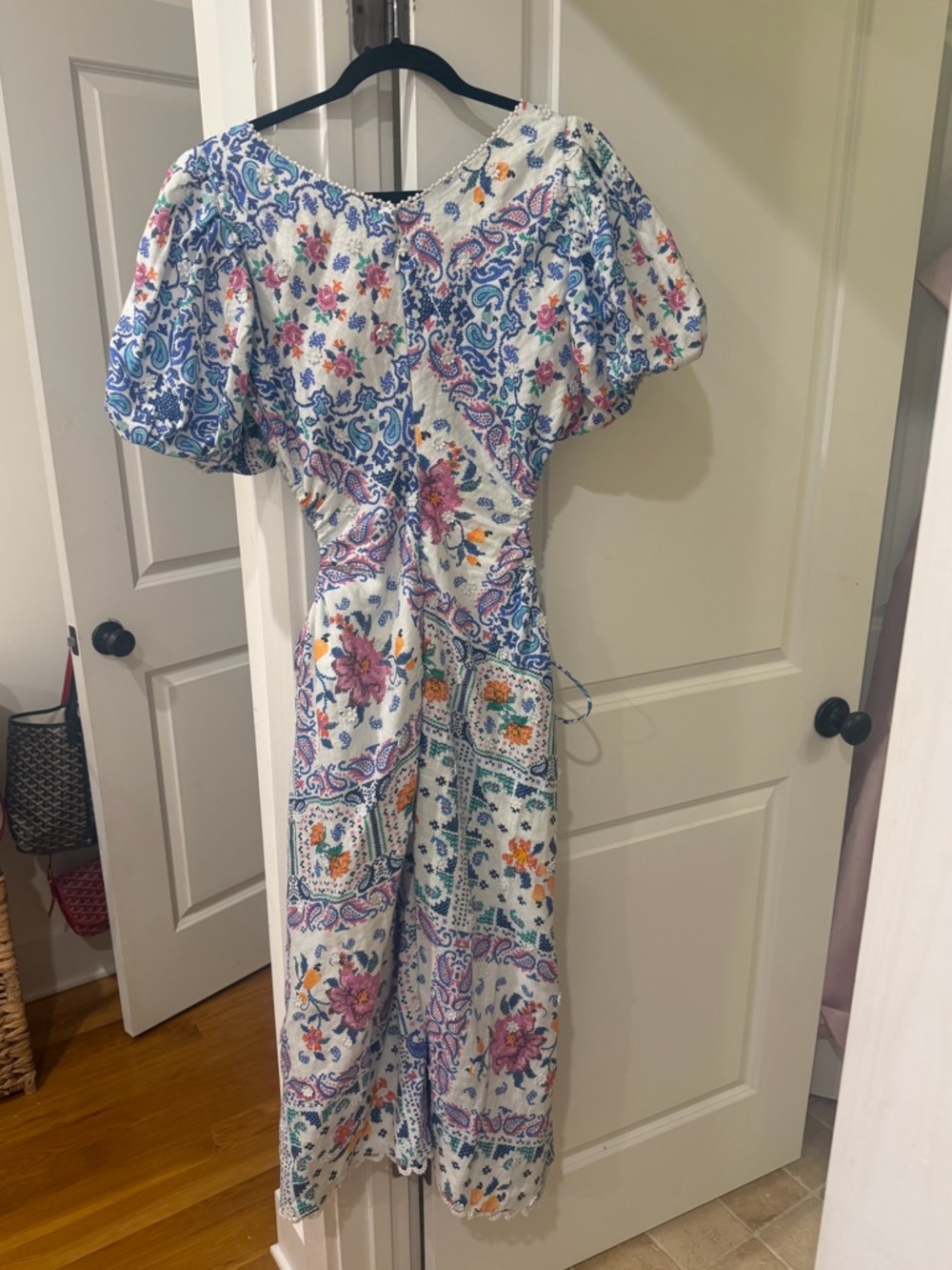 Farm Rio dress - Picture 2 of 2